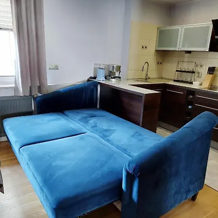 Apartment Pirs Apartament *