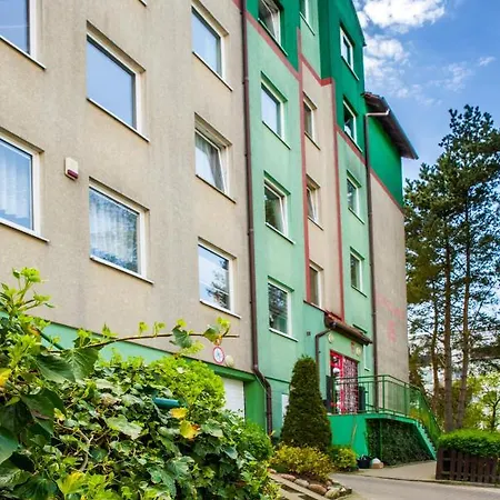 Pirs Apartament Apartment